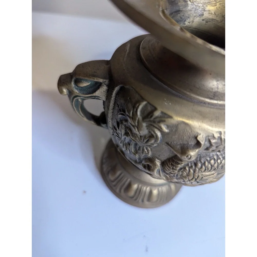 Vintage brass ?‎ Peacock design eagle face handles alter flower vase estate find